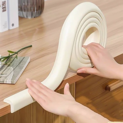 شريط إسفنجي واقي لزوايا الأثاث لحماية الأطفال